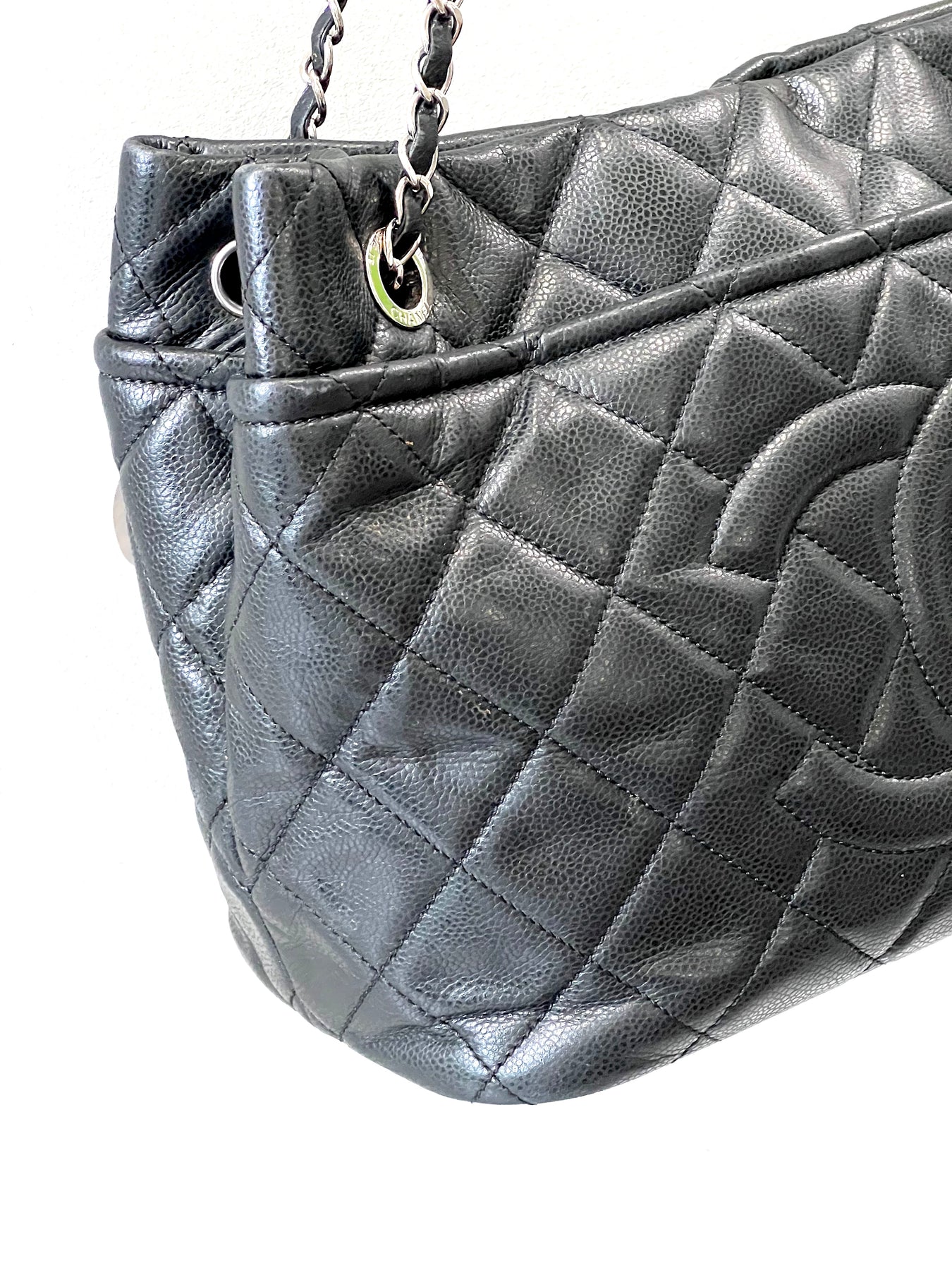 Authentic Chanel Silver Fever Caviar Quilted Shoulder Tote Bag – Paris  Station Shop