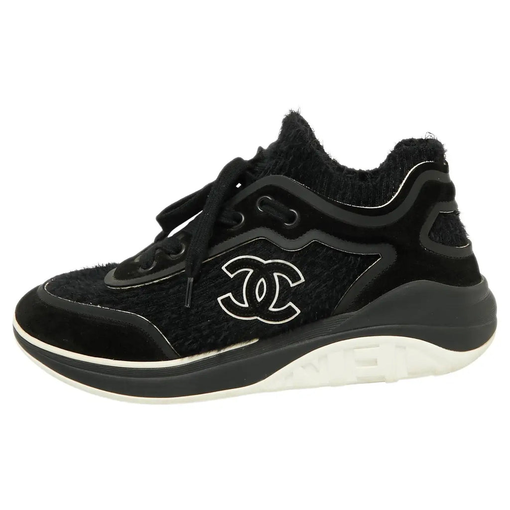 CHANEL Tweed Lace Up Shoes シャネル　シューズ CHANEL TWEED & SUEDE CC LACE UP SNEAKERS – Caroline's Fashion Luxuries