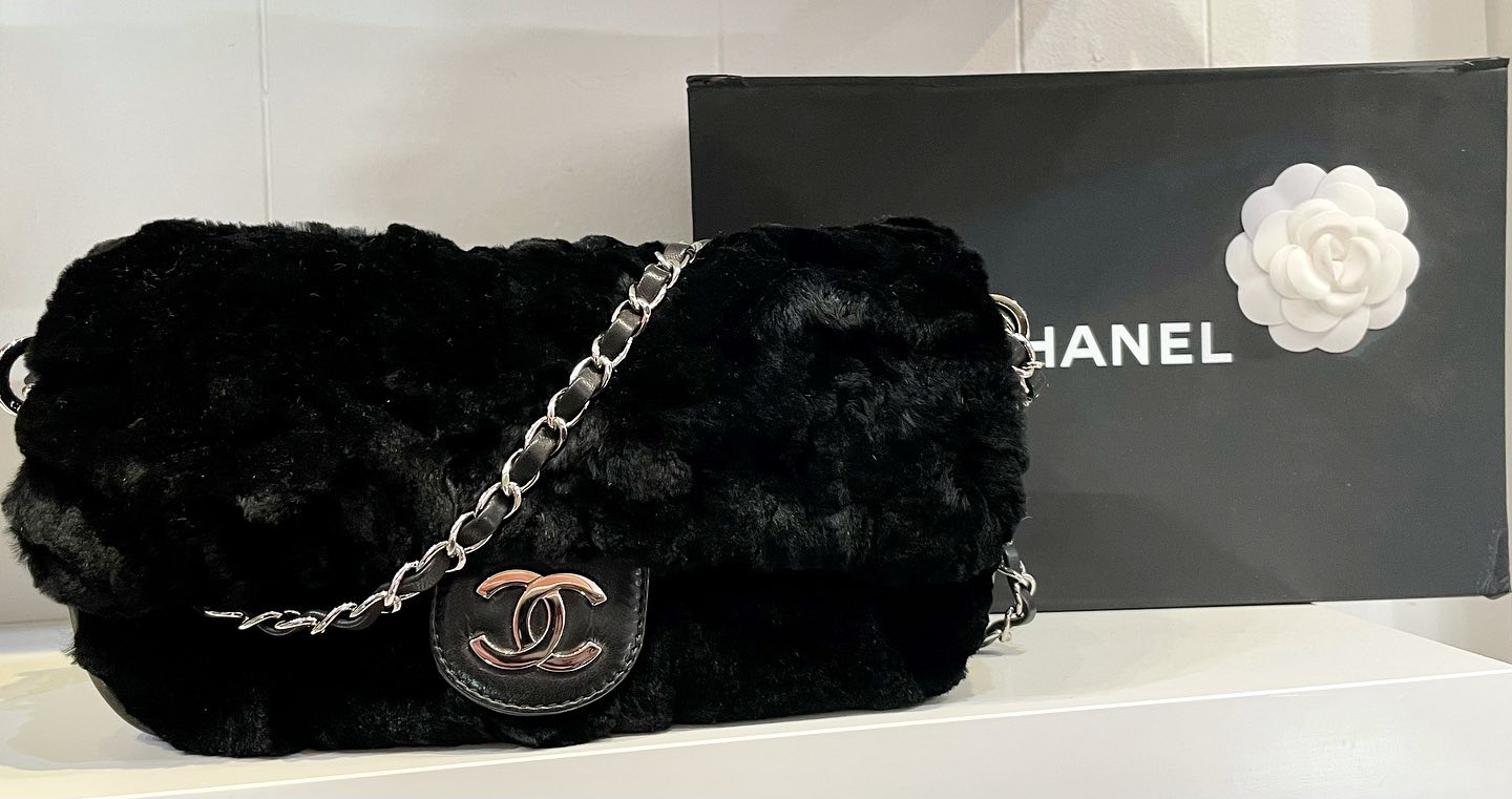 Chanel Fur Bag - sorry_not_fame Mall