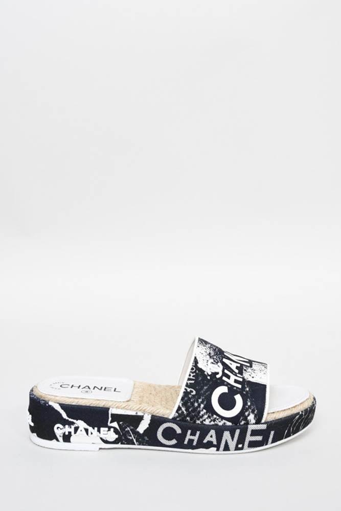 CHANEL Coco Signature Printed Canvas Platform Mule Slide Sandals –  Caroline's Fashion Luxuries