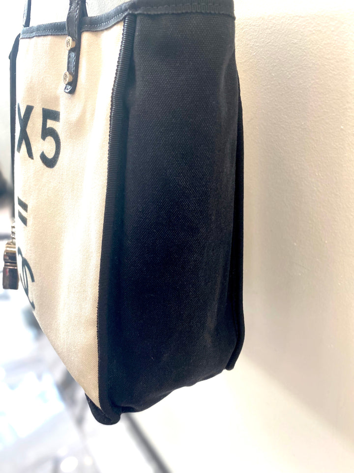 CHANEL LET&