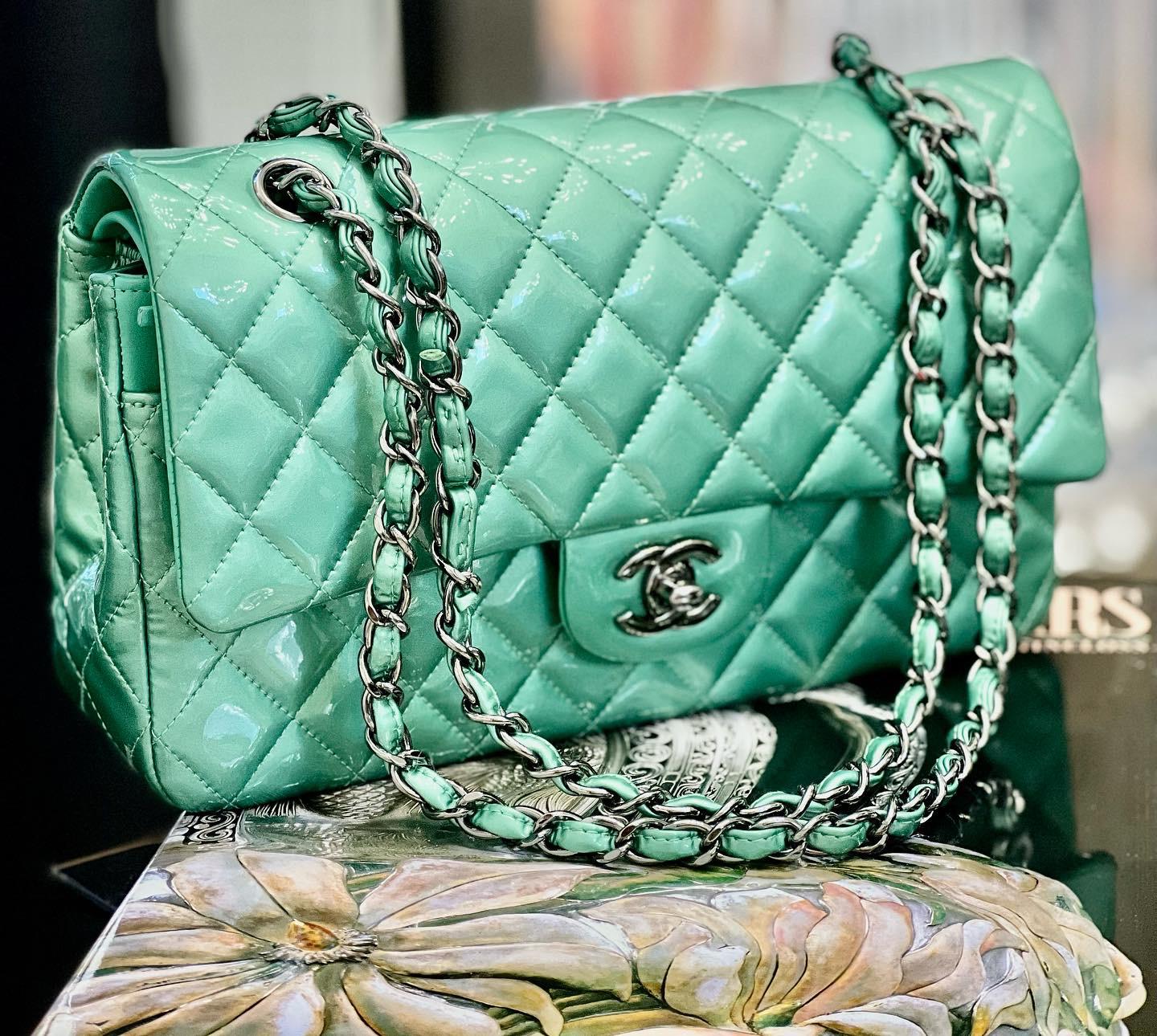 CHANEL MEDIUM CLASSIC FLAP BAG PATENT LEATHER – Caroline's Fashion Luxuries
