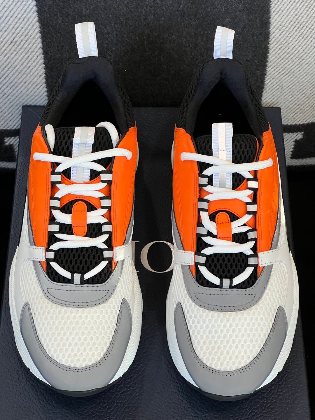 DIOR MEN'S B22 SNEAKERS – Caroline's Fashion Luxuries