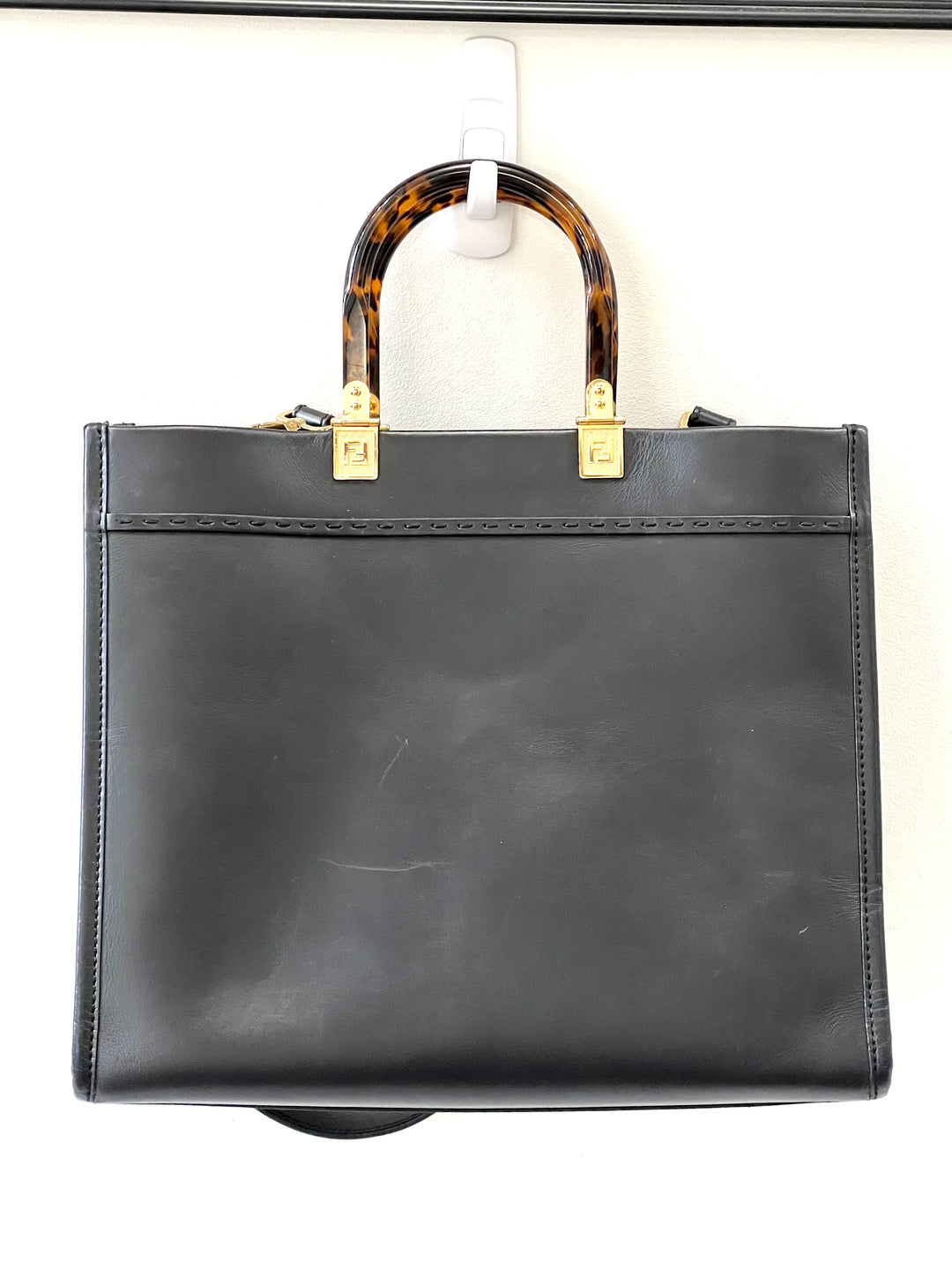 FENDI LEATHER SUNSHINE MEDIUM SHOPPER TOTE BAG – Caroline's