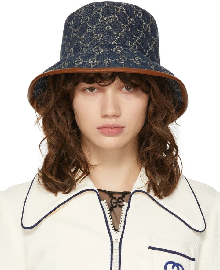 GUCCI GG SUPREME CANVAS BUCKET HAT