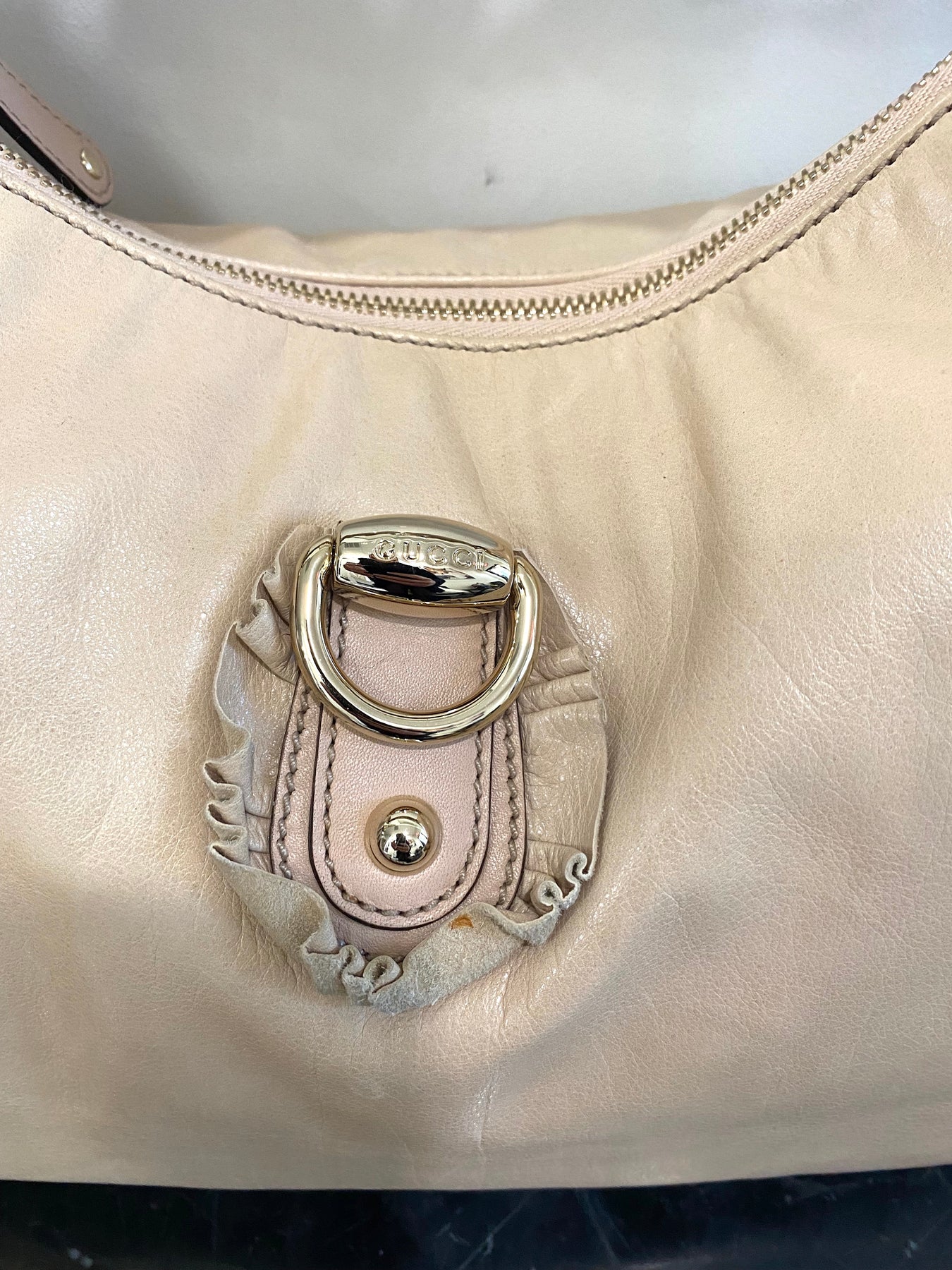 Gucci Leather Sabrina Hobo Bag - Neutrals Hobos, Handbags