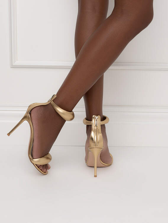 GIANVITO ROSSI BIJOUX Napa Ankle-Cuff Stiletto Sandals