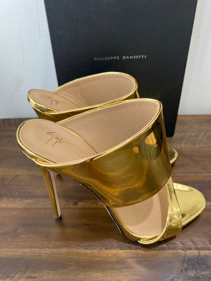giuseppe zanotti ゴールド　ハイヒール Giuseppe-Zanotti-Andrea-high-