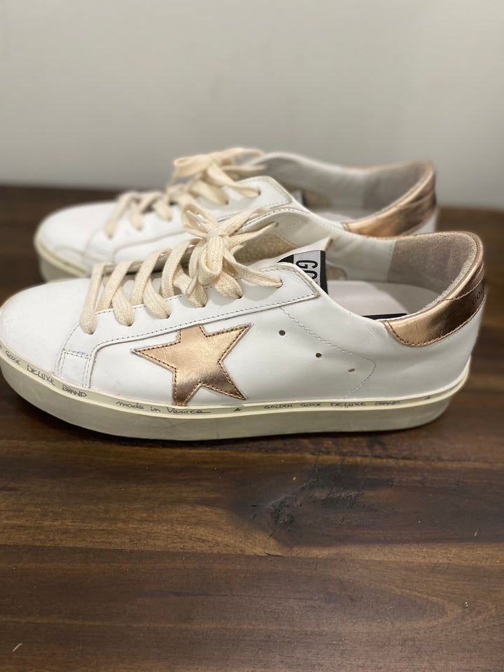 GOLDEN GOOSE HIGH STAR SNEAKERS