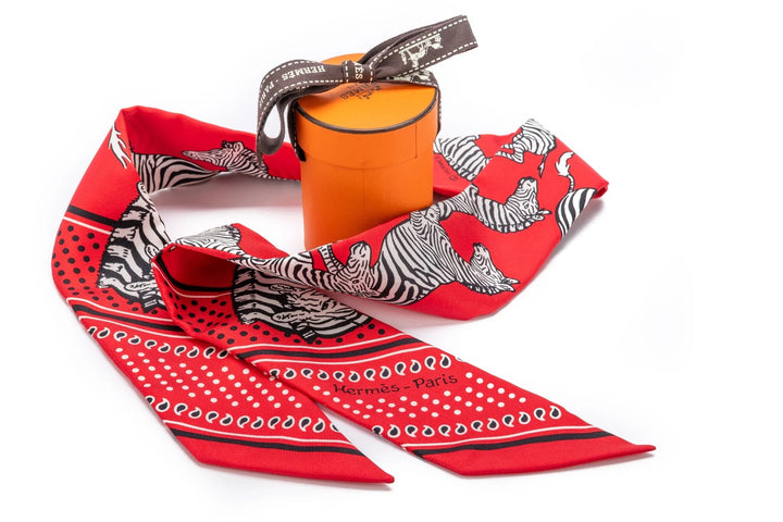 HERMÈS TWILLY SCARF LES ZEBRES