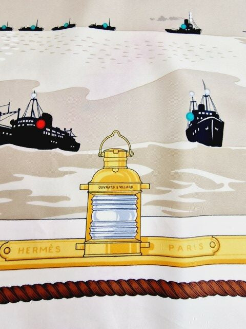 HERMÈS FEUX DE ROUTE APERCUS LA NUIT EN MER SILK SCARF