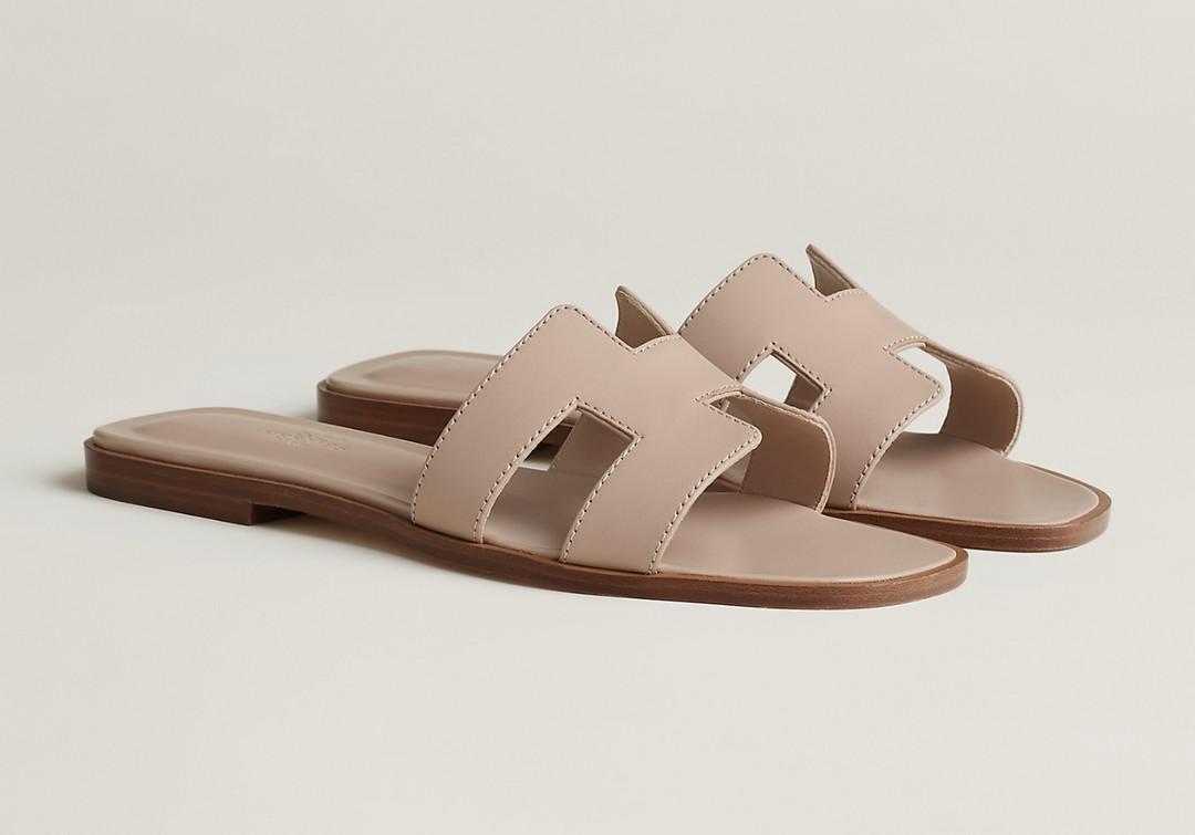 HERMÈS  LEATHER ORAN SANDALS