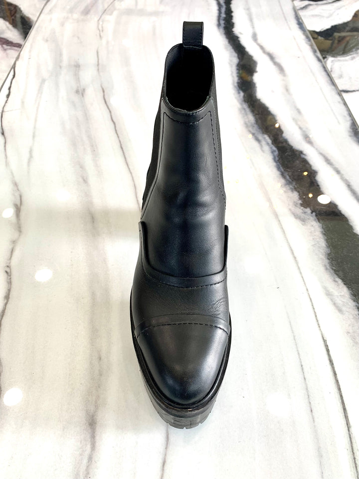 HERMÈS LEATHER PUNCHY BOTTINES