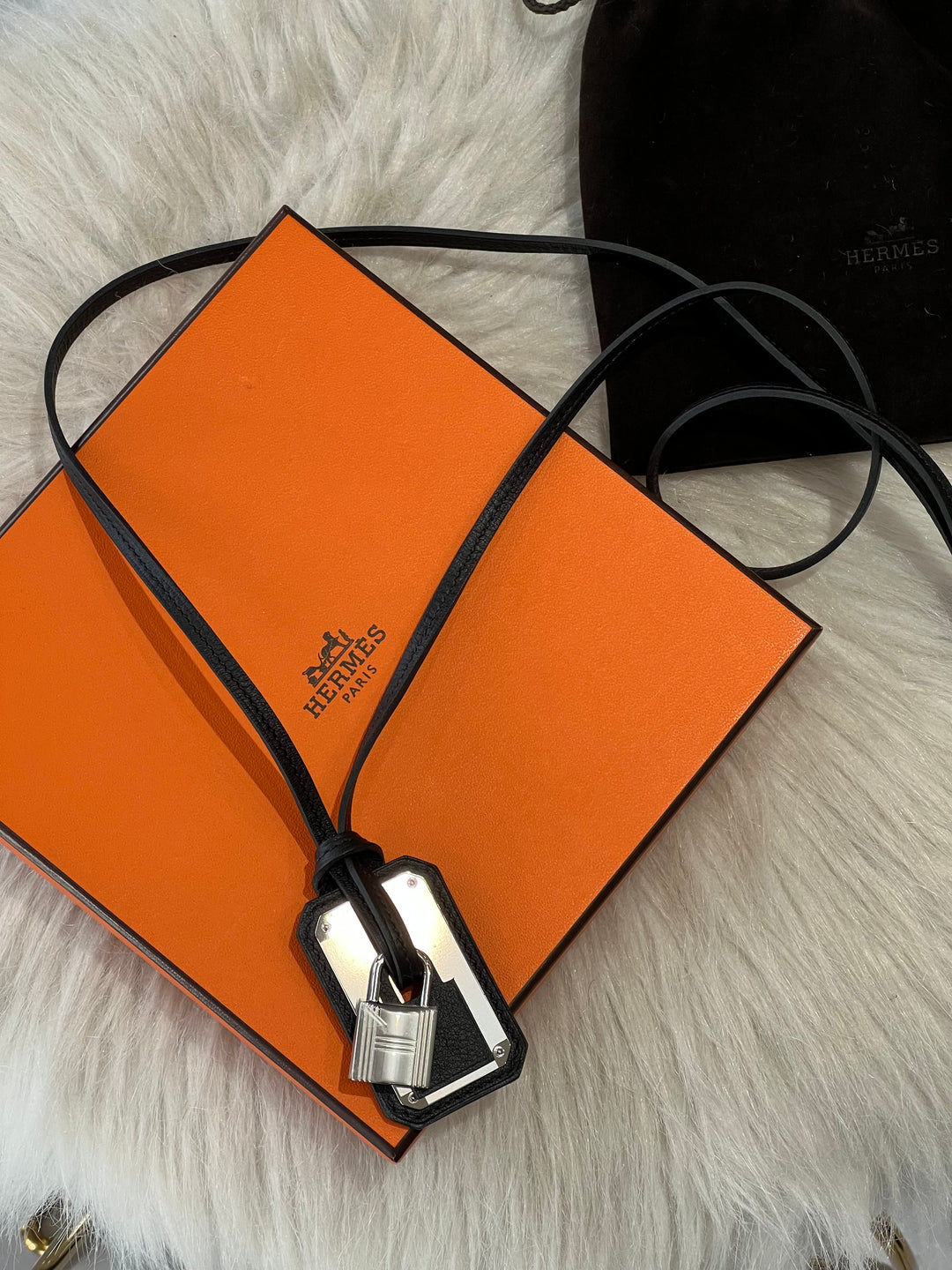 HERMÈS  O&