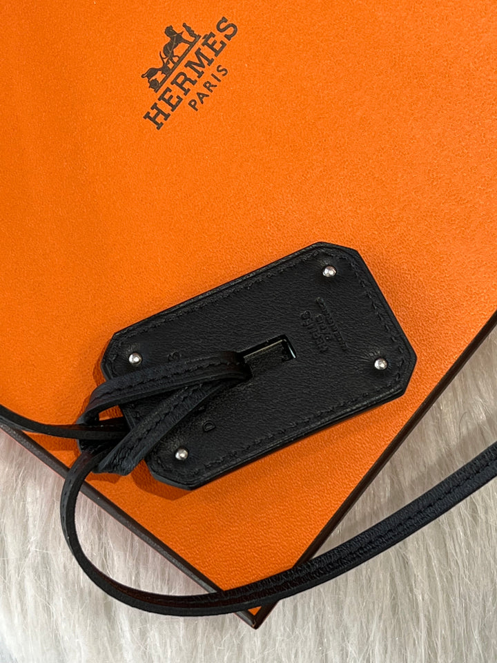 HERMÈS  O&