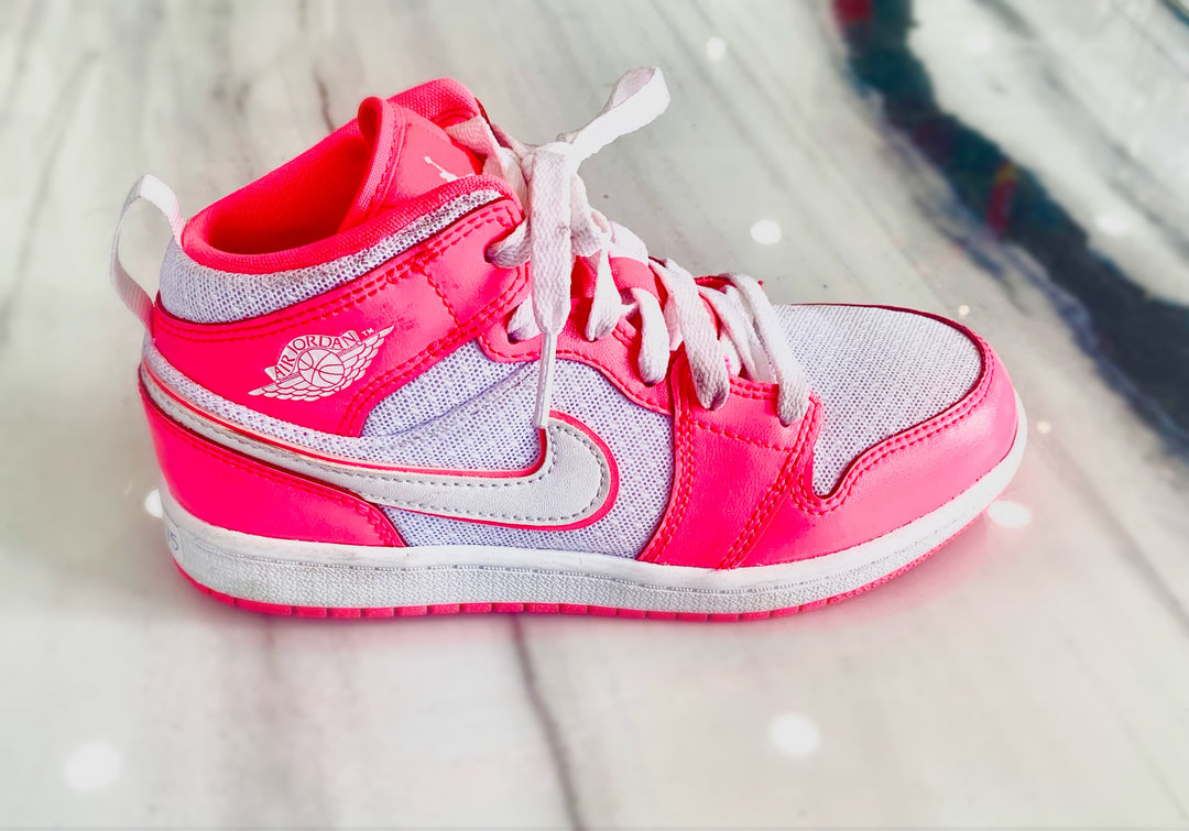 NIKE AIR JORDAN 1 MID PINK KIDS SNEAKERS