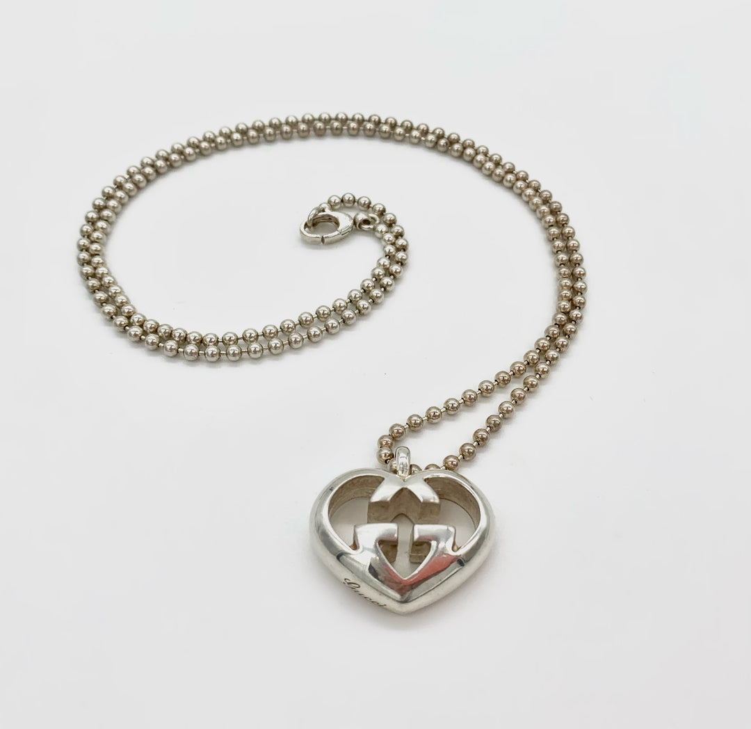 GUCCI GG "LOVE BRITT" HEART NECKLACE