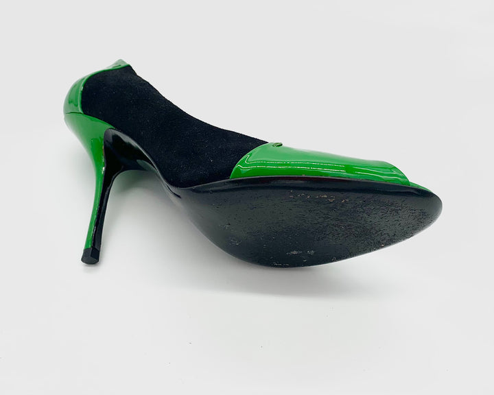GUCCI PATENT LEATHER PEEP TOE PUMPS