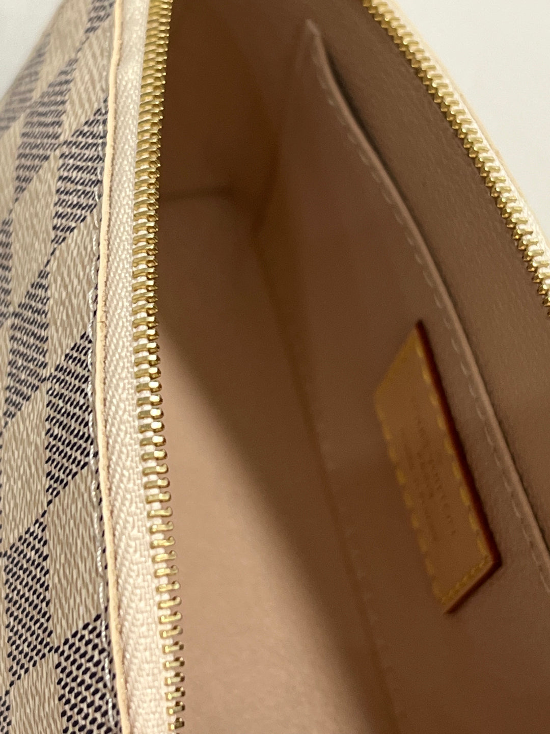 LOUIS VUITTON DAMIER AZUR COSMETIC POUCH