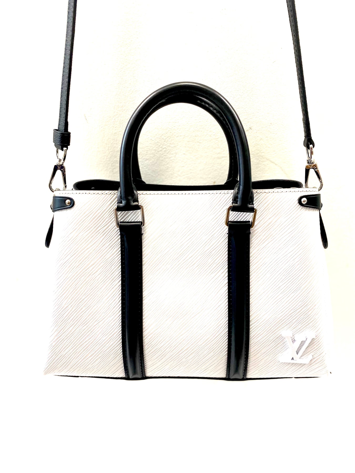 Bags, Authentic Soldout Louis Vuitton Soufflot Bb Black