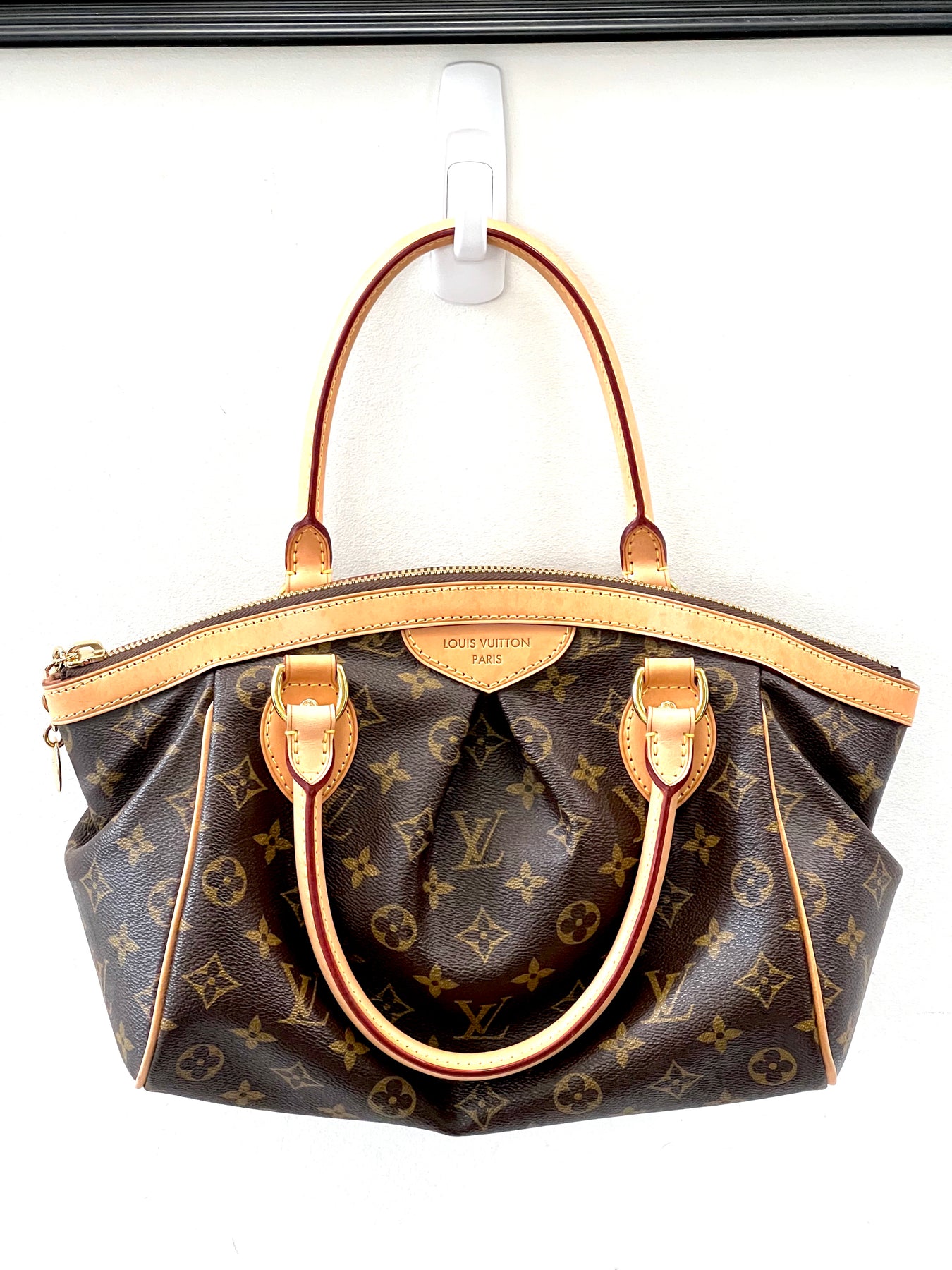 Louis Vuitton Tivoli Handbag PM