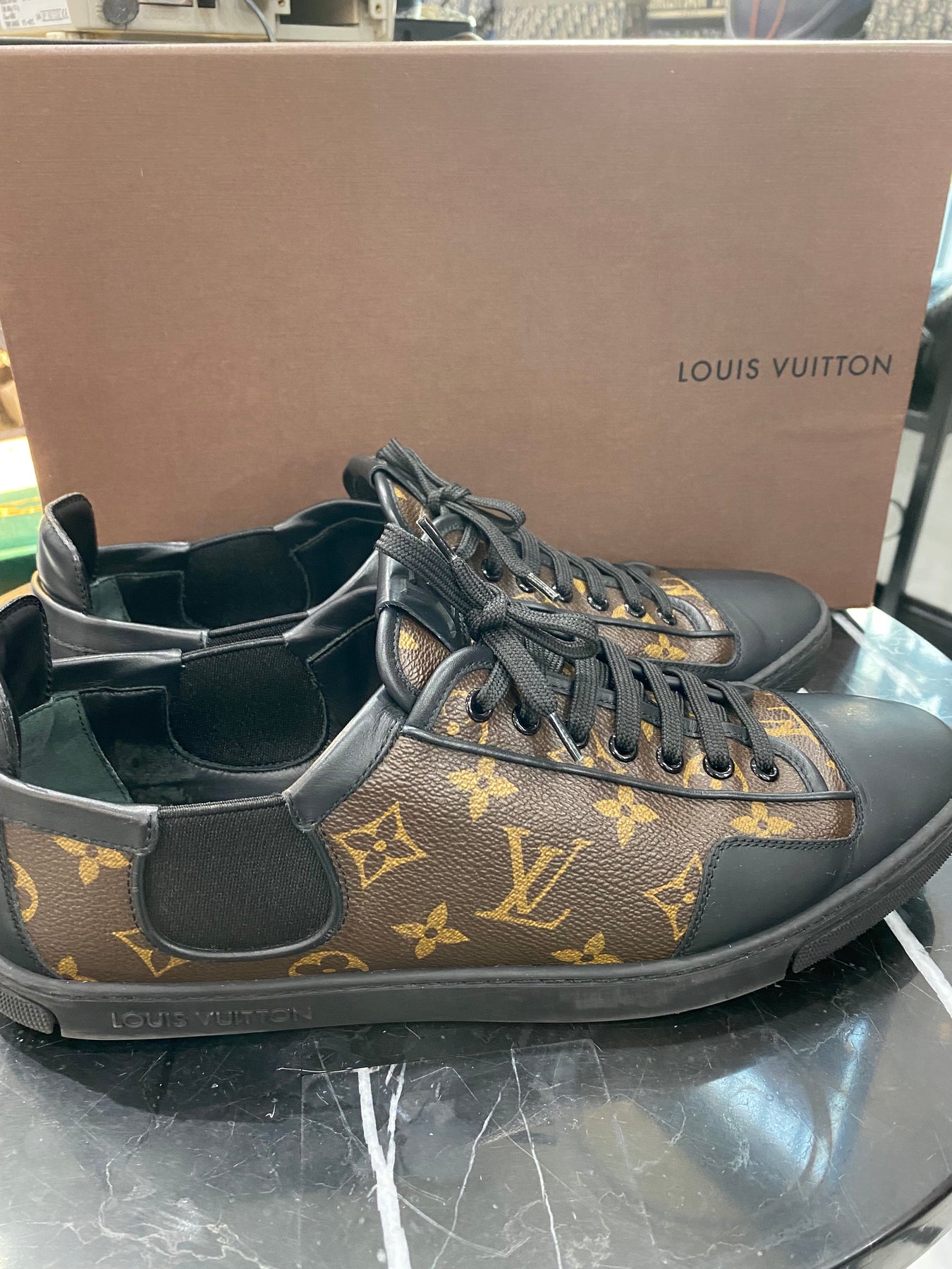 Louis Vuitton Slalom Monogram Canvas Sneaker Size 42 Louis Vuitton