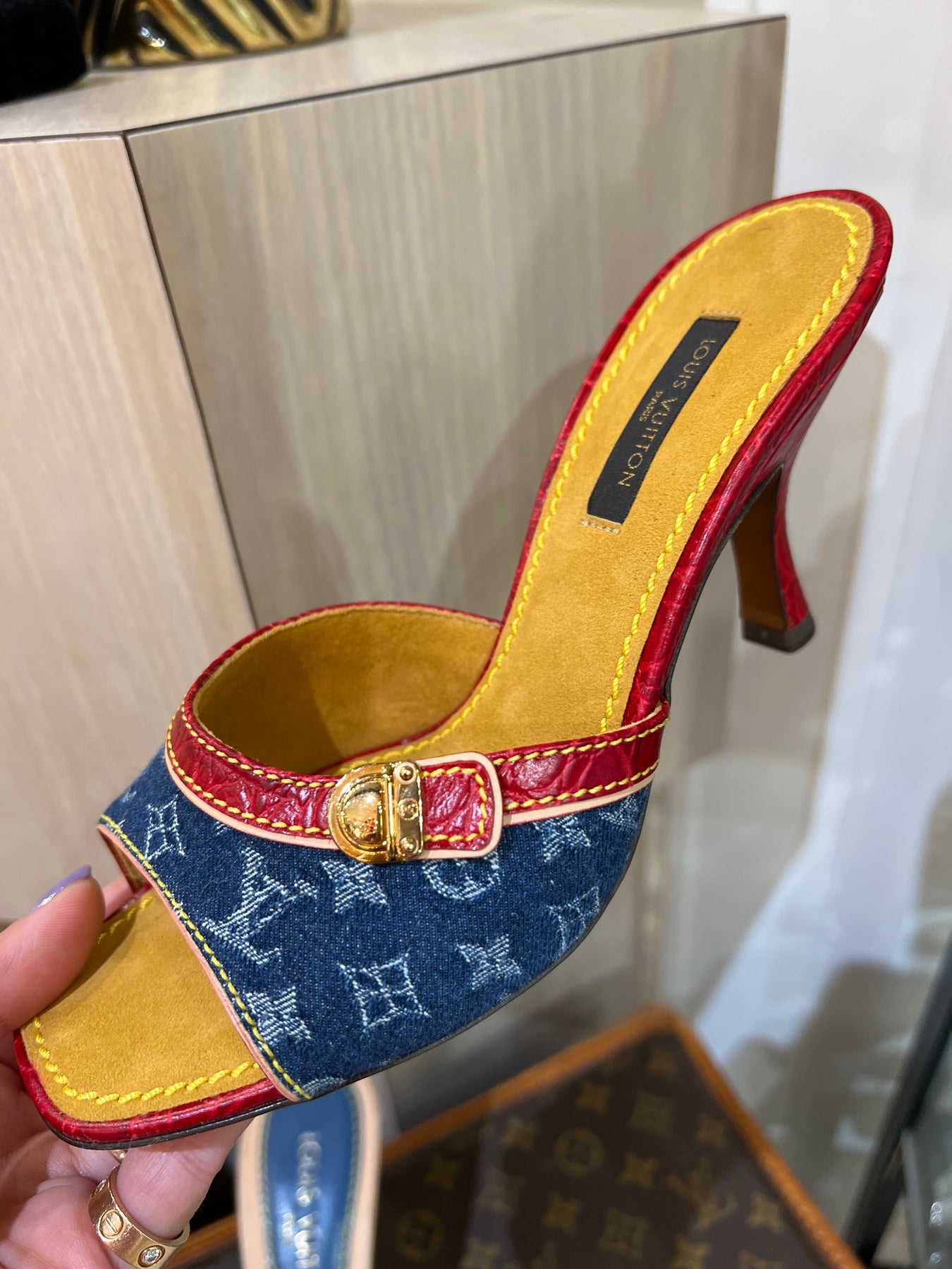 Louis Vuitton Authenticated Mules