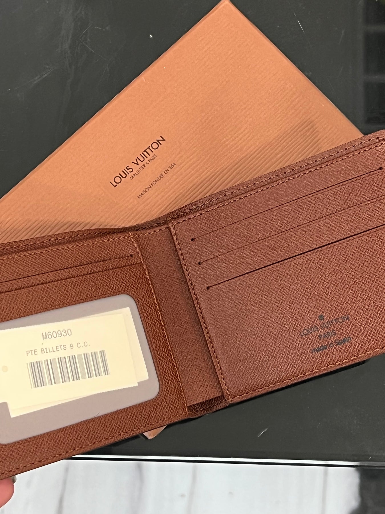Louis Vuitton Malletier Card Holder Wallet - Monogram