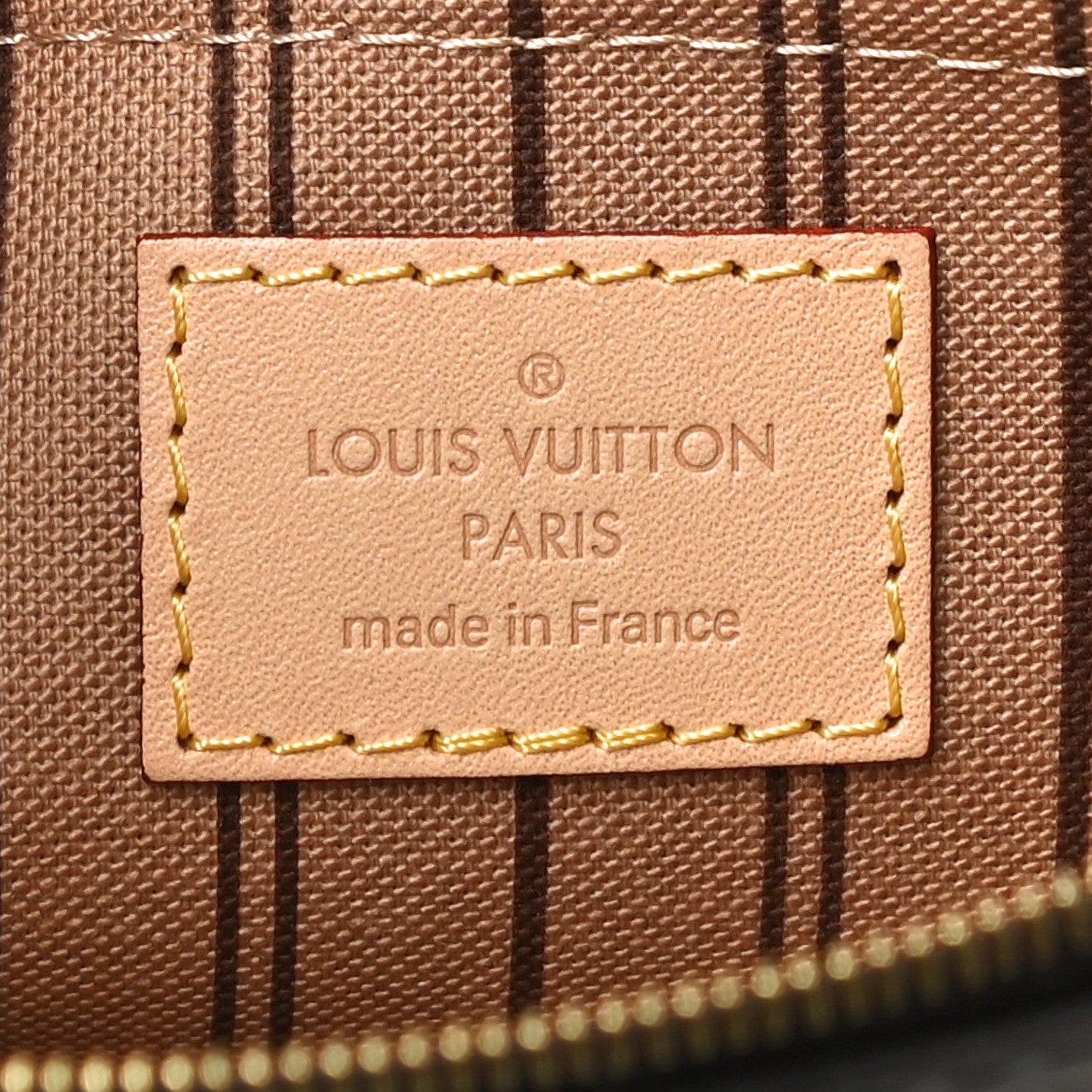 LOUIS VUITTON MONOGRAM NEVERFULL MM GM POCHETTE-PINK – Caroline's Fashion  Luxuries