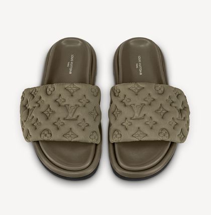 Replica Louis Vuitton Pool Pillow Flat Comfort Mules Green for Sale