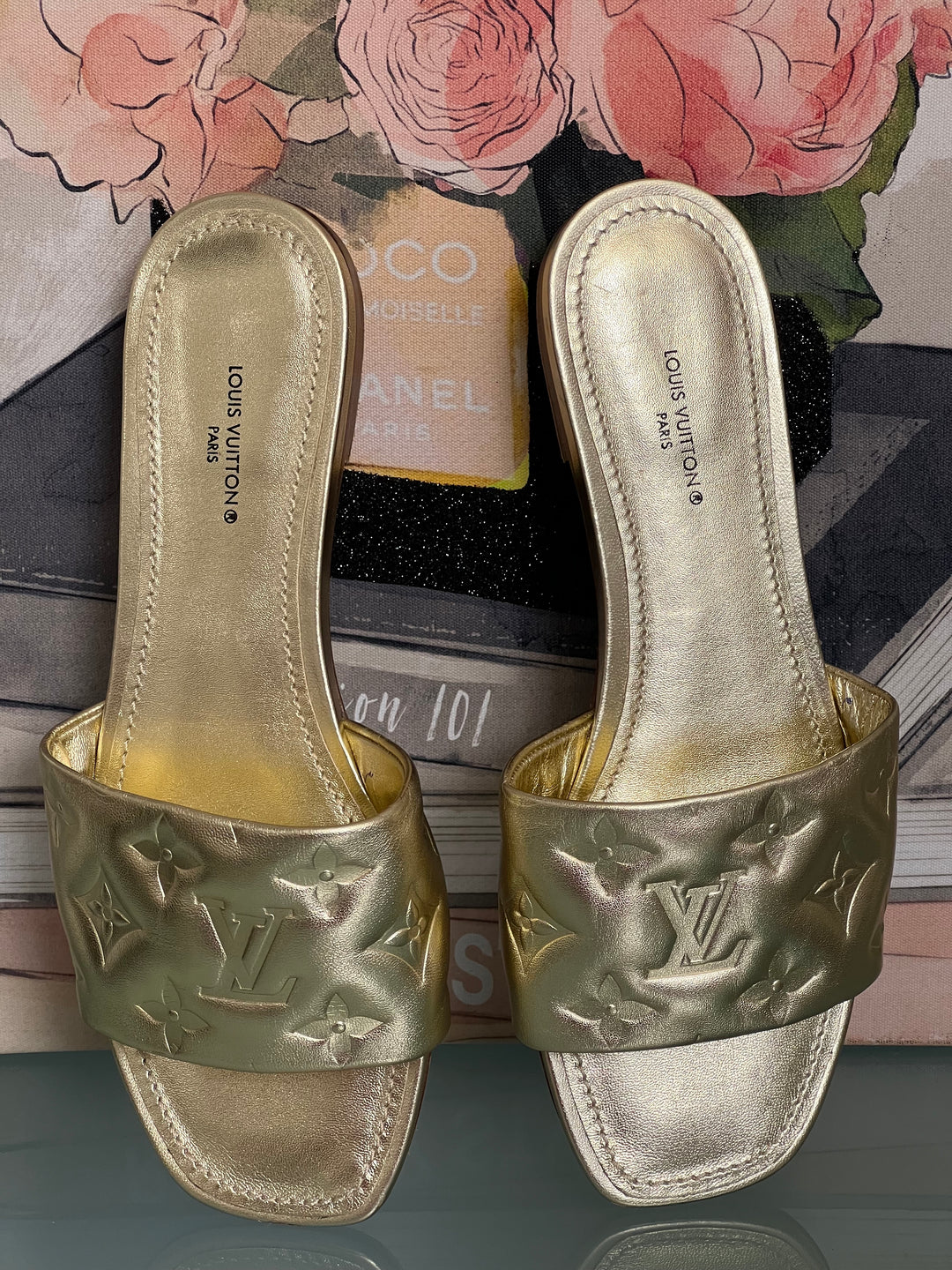 LOUIS VUITTON REVIVAL FLAT MULES