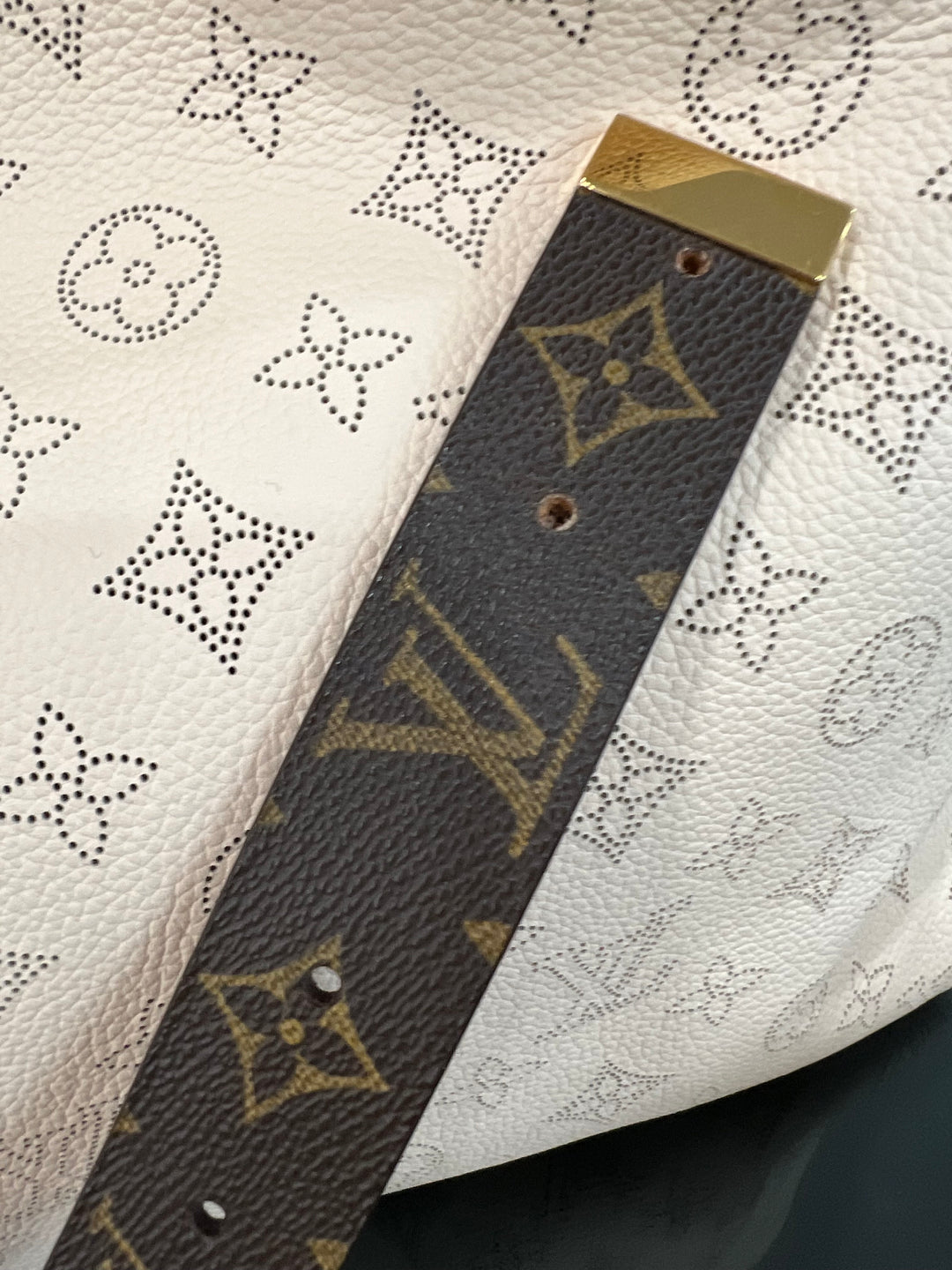 LOUIS VUITTON MONOGRAM CEINTURE CARRE BELT