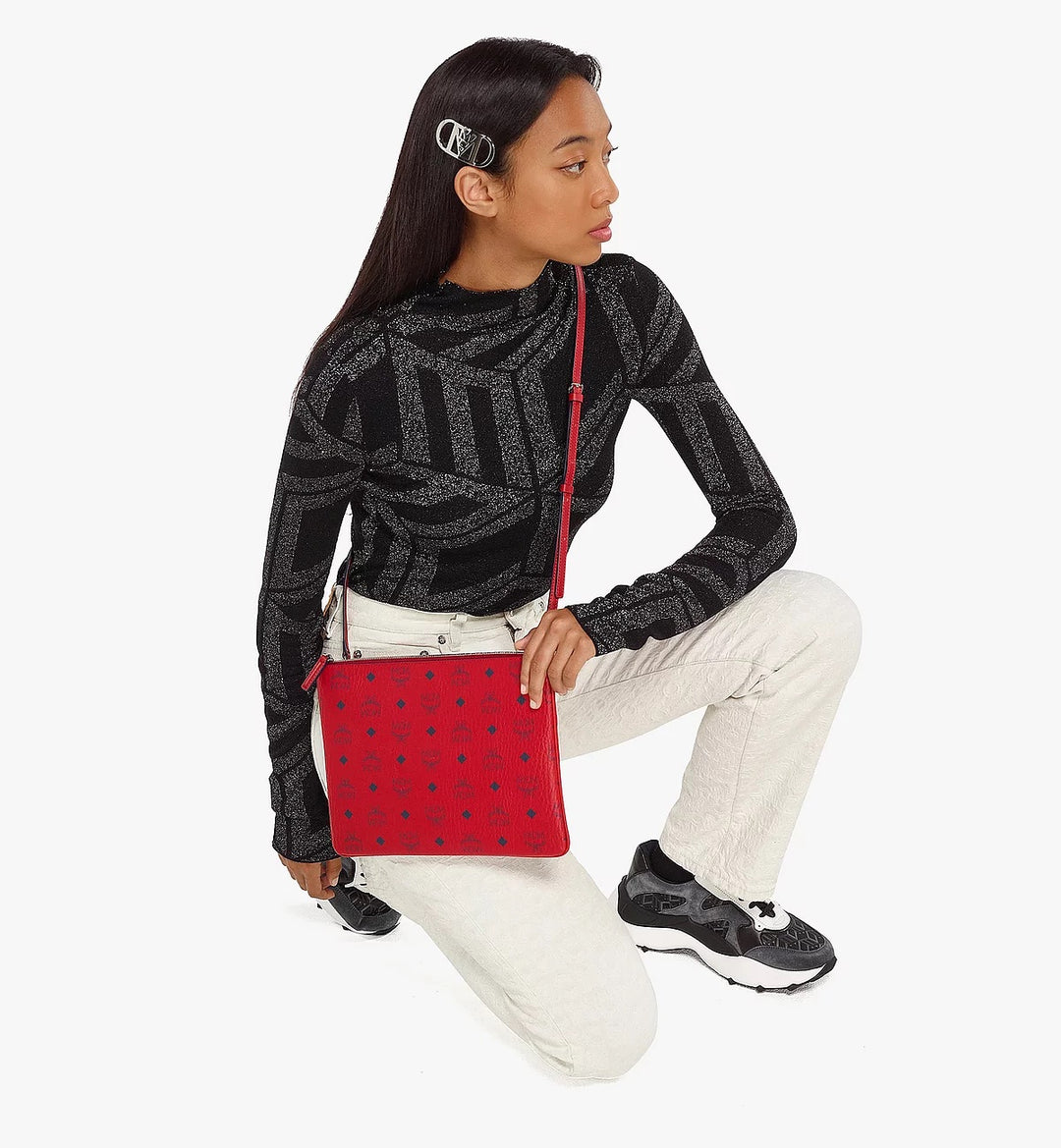 MCM 赤ポーチ MCM LOGO CROSSBODY POUCH/ CLUTCH VISETOS CANDY RED – Caroline's