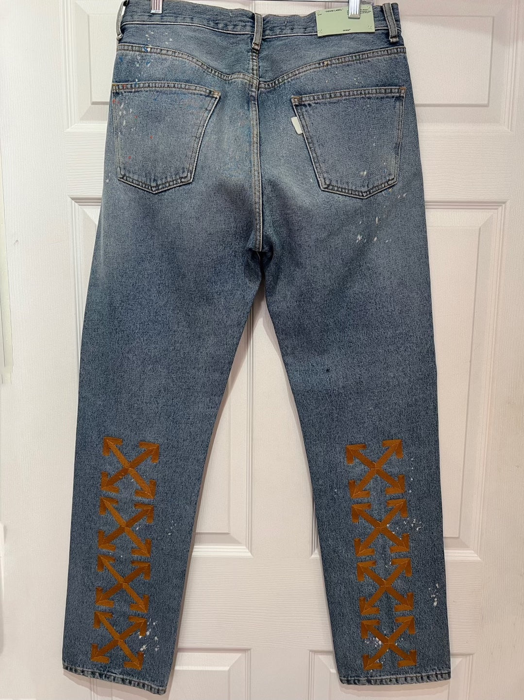 OFF WHITE VIRGIL ABLOH DISTRESSED ARROW JEANS