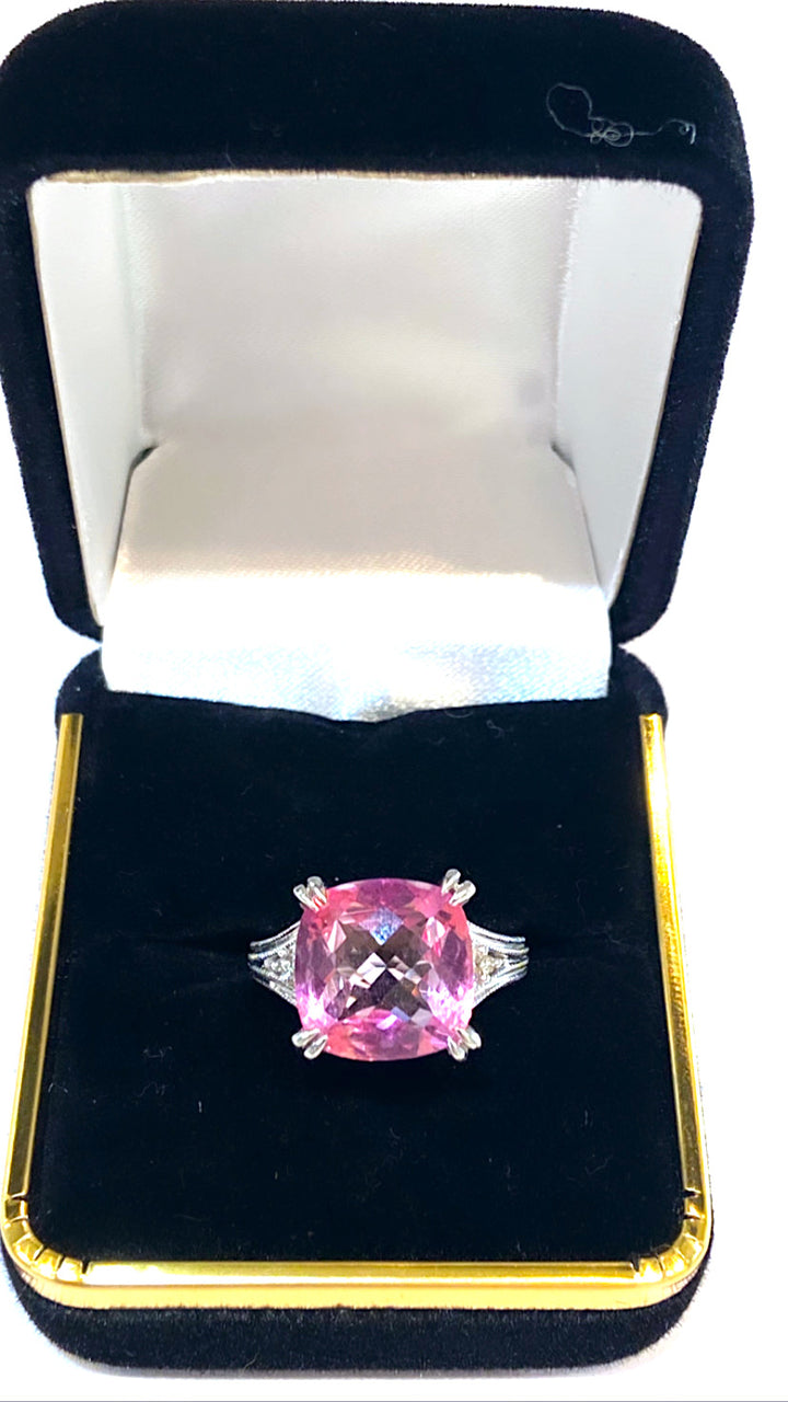 PINK SAPPHIRE AND DIAMOND 14K GOLD RING