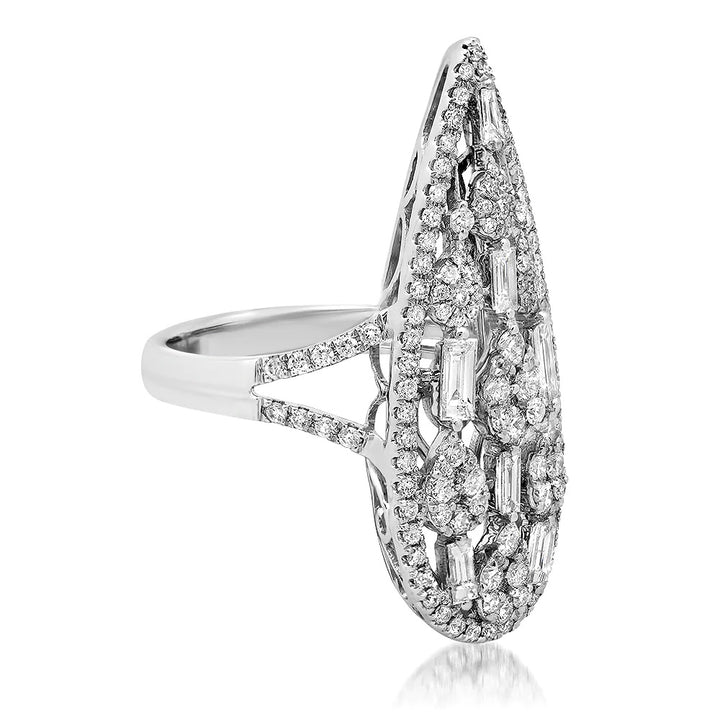 PEAR SHAPE 18K GOLD STATEMENT RING WITH MIXED DIAMONDS