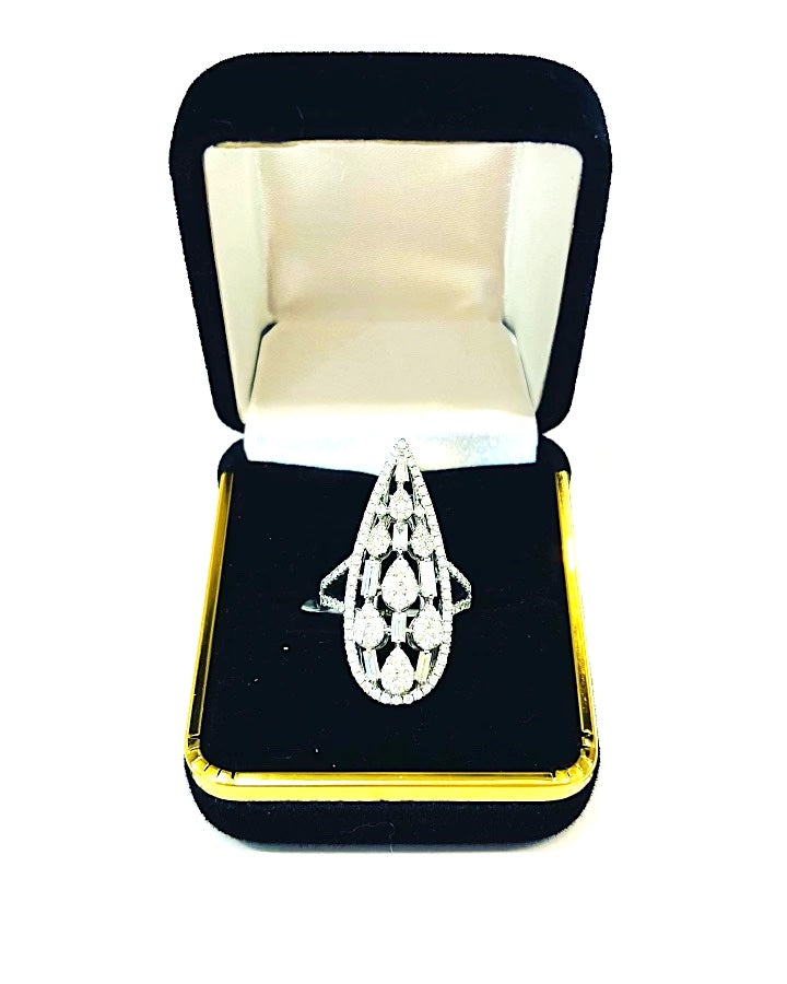 PEAR SHAPE 18K GOLD STATEMENT RING WITH MIXED DIAMONDS