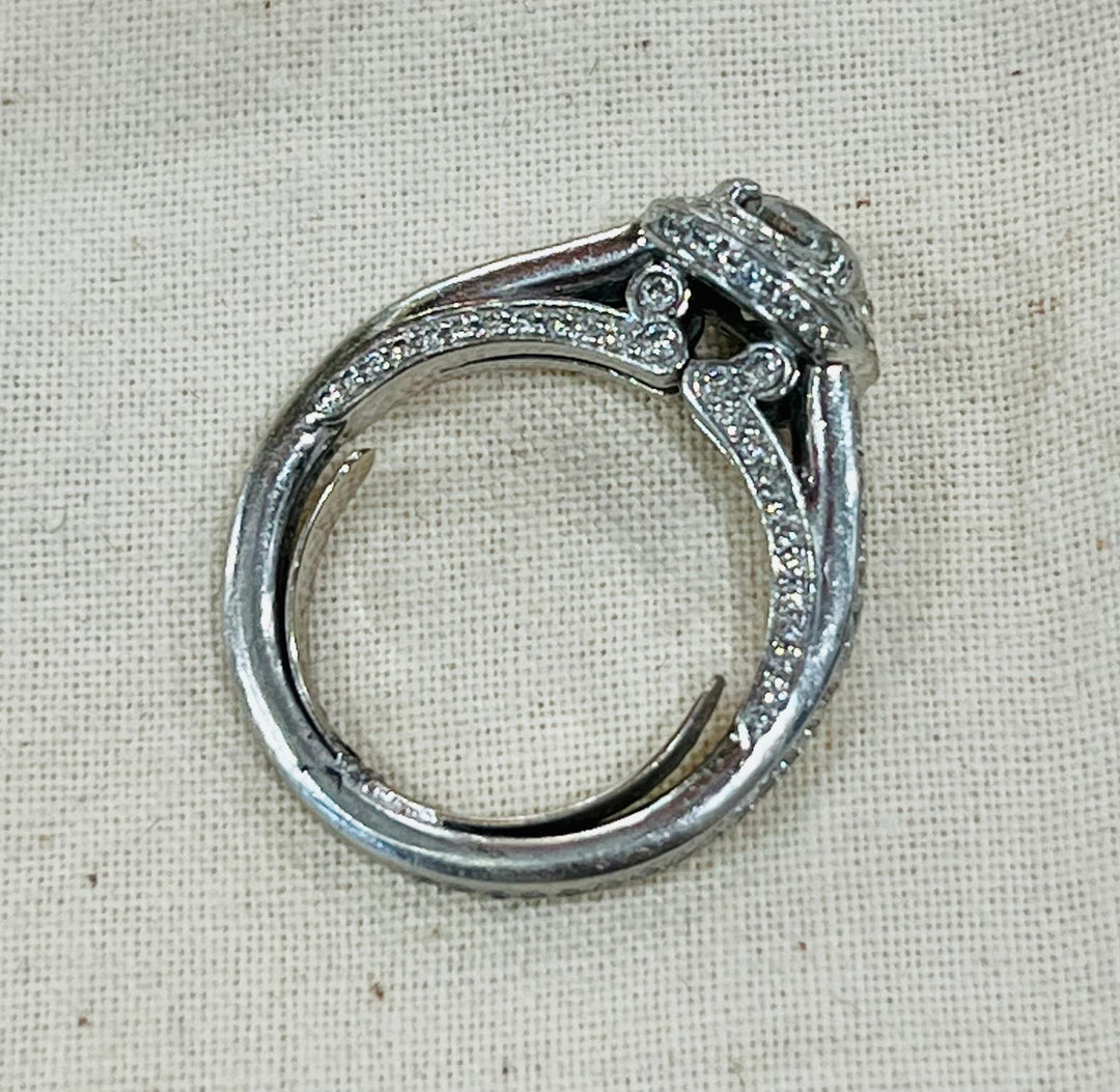 PLATINUM DIAMOND CATHEDRAL STYLE SOLITAIRE ENGAGEMENT RING