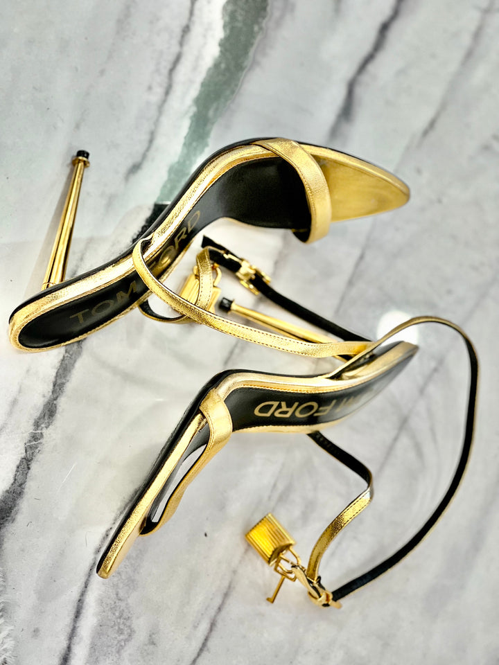 TOM FORD LOCK LEATHER PADLOCK SANDALS 105