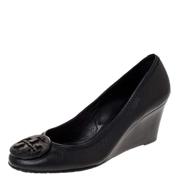 TORY BURCH CHELSEA LEATHER WEDGE HEEL PUMPS