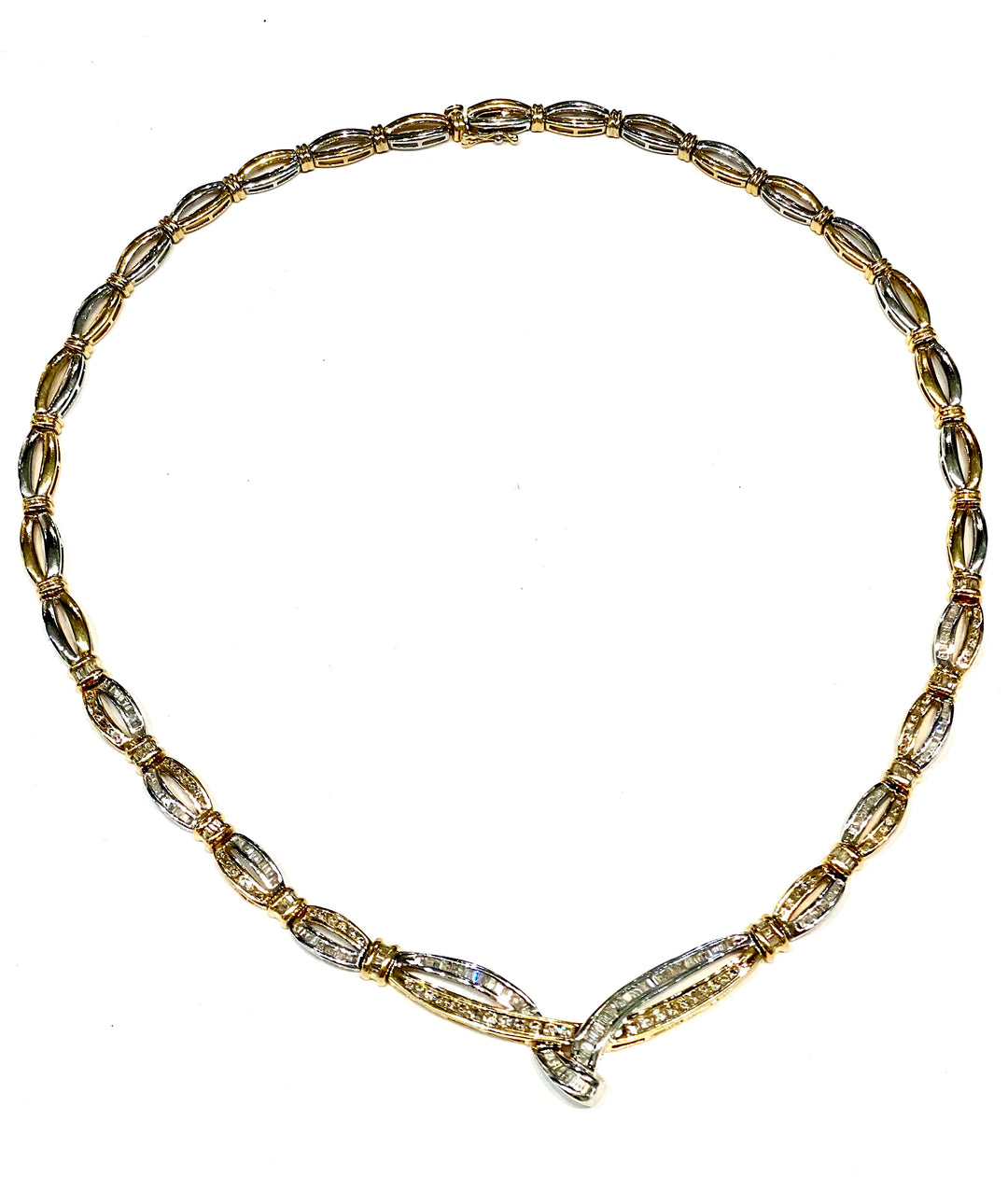 TWO TONED 14K GOLD DIAMONDS NECKLACE