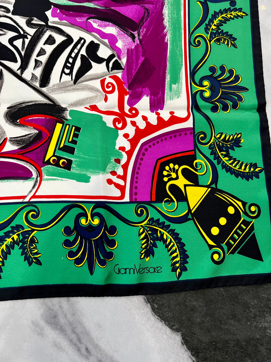 VERSACE GRAPHIC PRINT SILK SCARF