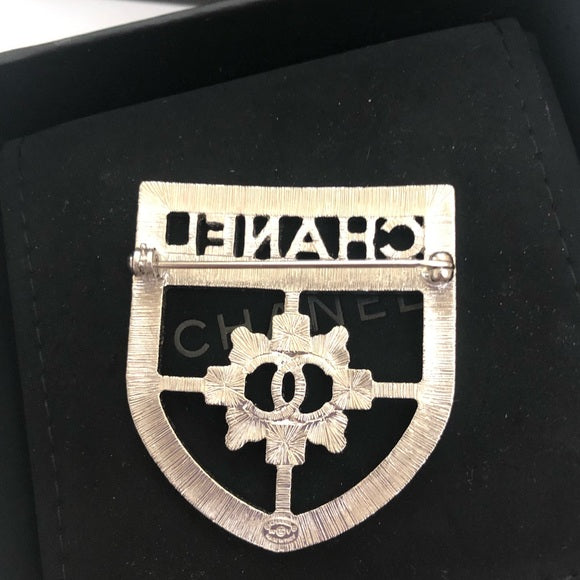 CHANEL CC Crystal Crest Shield Armor Brooch