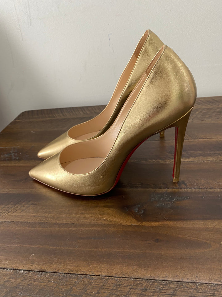 CHRISTIAN LOUBOUTIN PIGALLE PUMPS